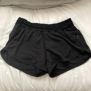 Lululemon tracker short